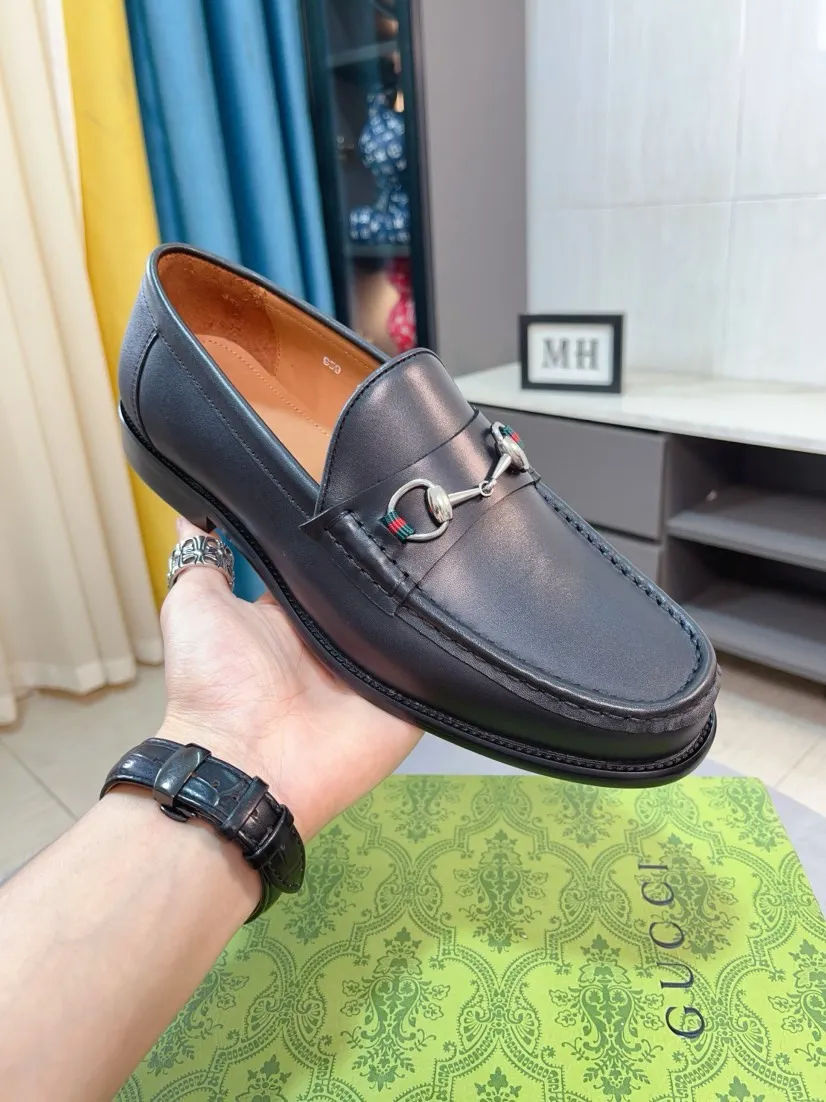Men's Men's Shoes 💰480🌹🌹【GUCCI】The most popular classic Gucci leather shoes. Synchronized with the official website, the upper is made of Italian first-layer cowhide ➕cowhide lining, with unique brand and unique craftsmanship. Highlighting the hot style of the new year. Stop hesitating, stop wandering, get it now. Number: 38--44